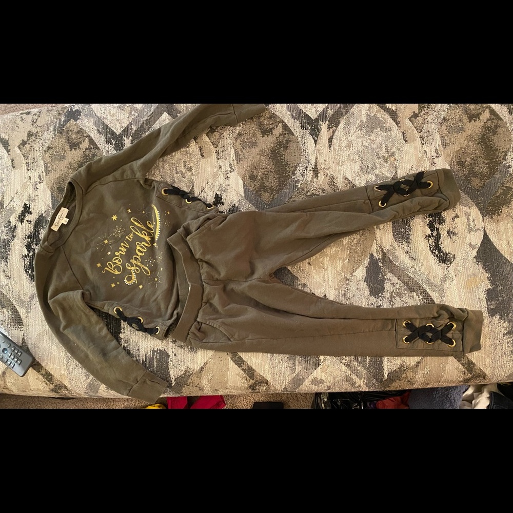 Two piece Little girls Jessica Simpson set